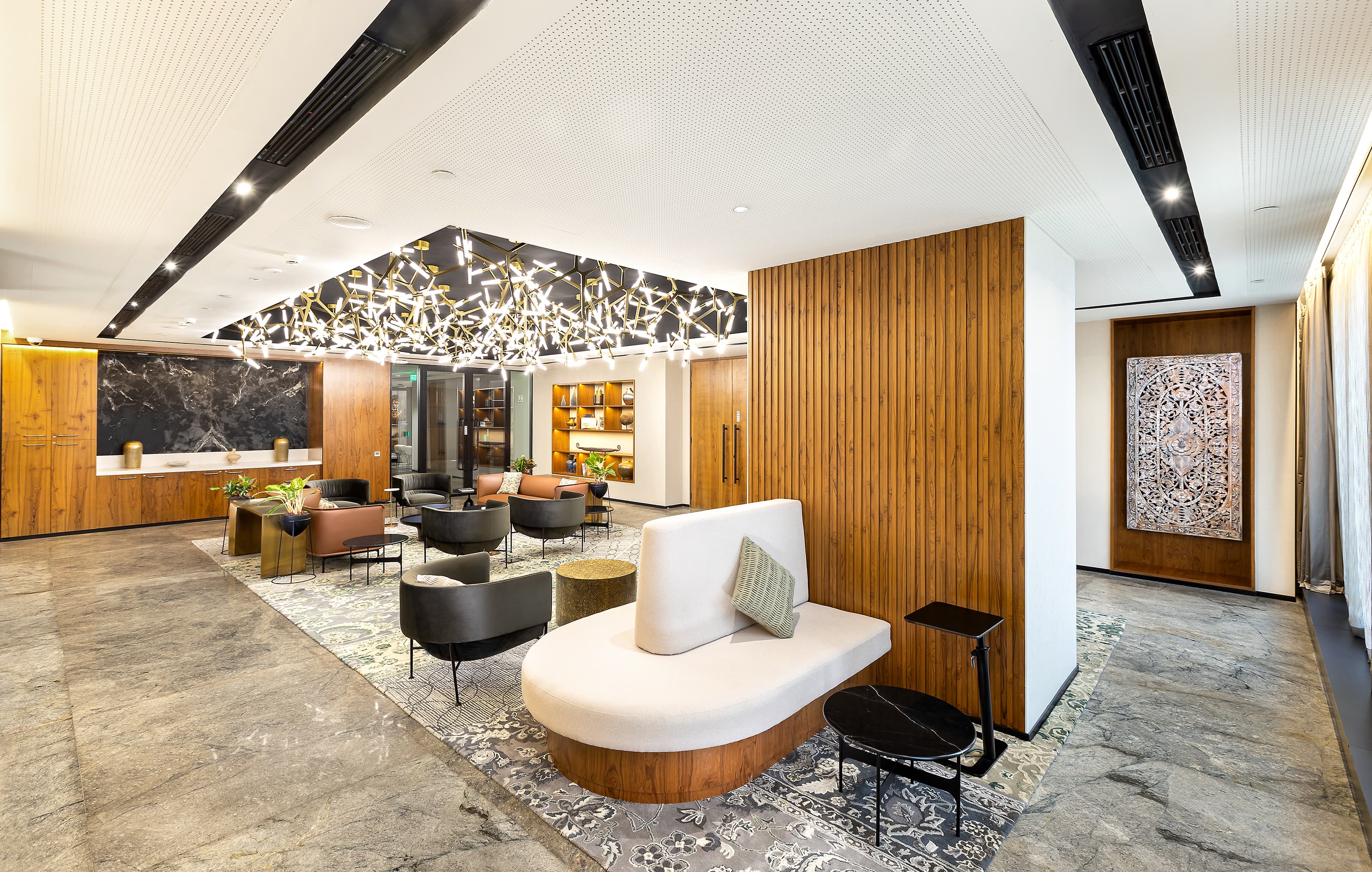 Interior & Exterior Image 12